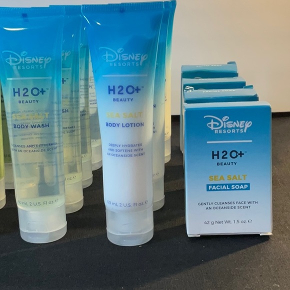24pcs DISNEY H2O BEAUTY BUNDLE - Picture 3 of 4